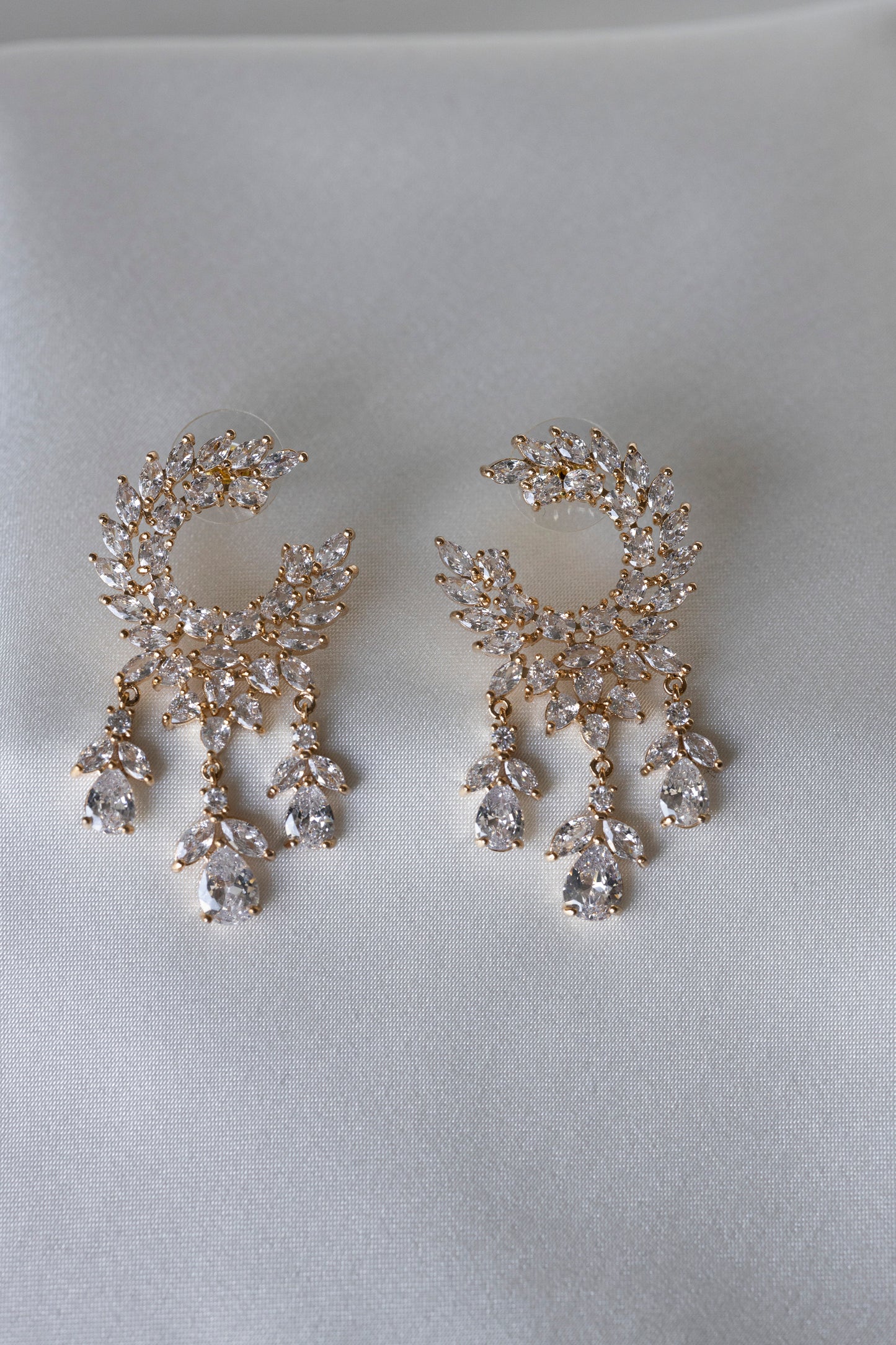 C-Gold Chandelier Earrings