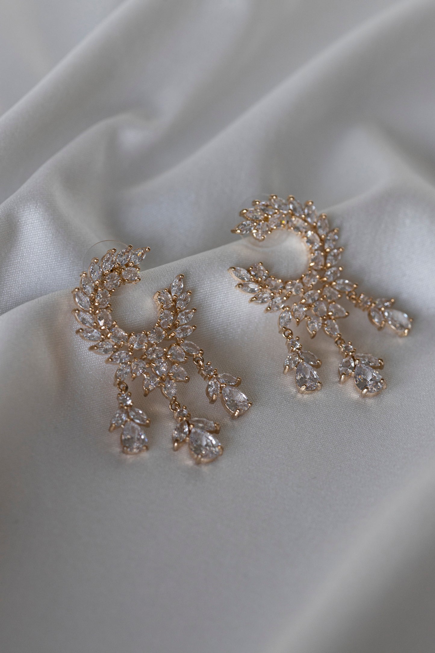 C-Gold Chandelier Earrings