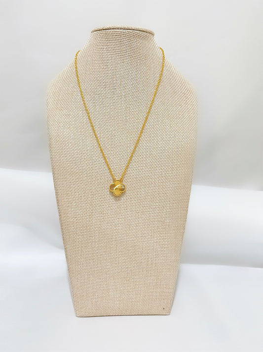 Single Gold Four-Leaf Necklace